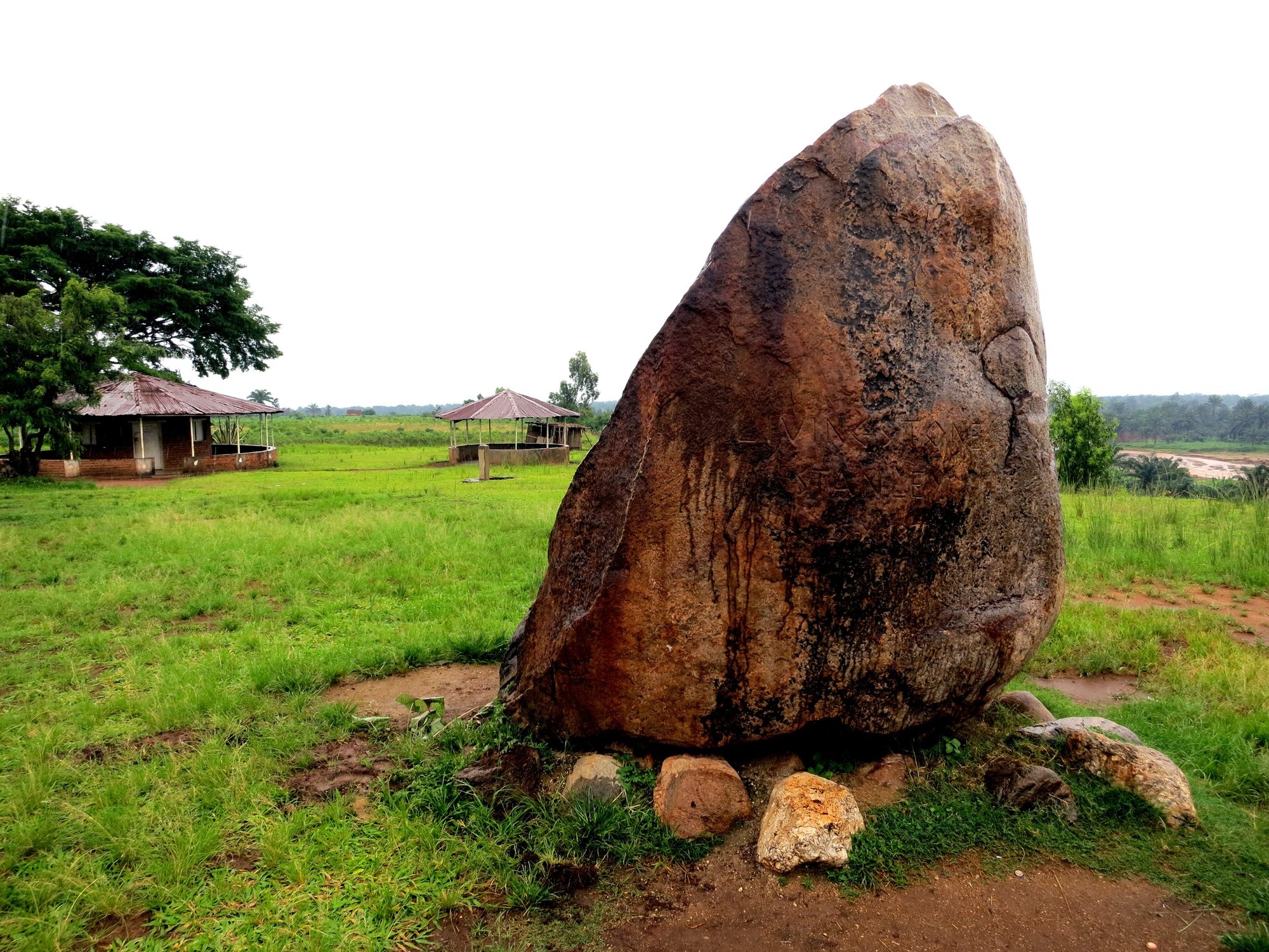 Livingstone-Stanley Monument