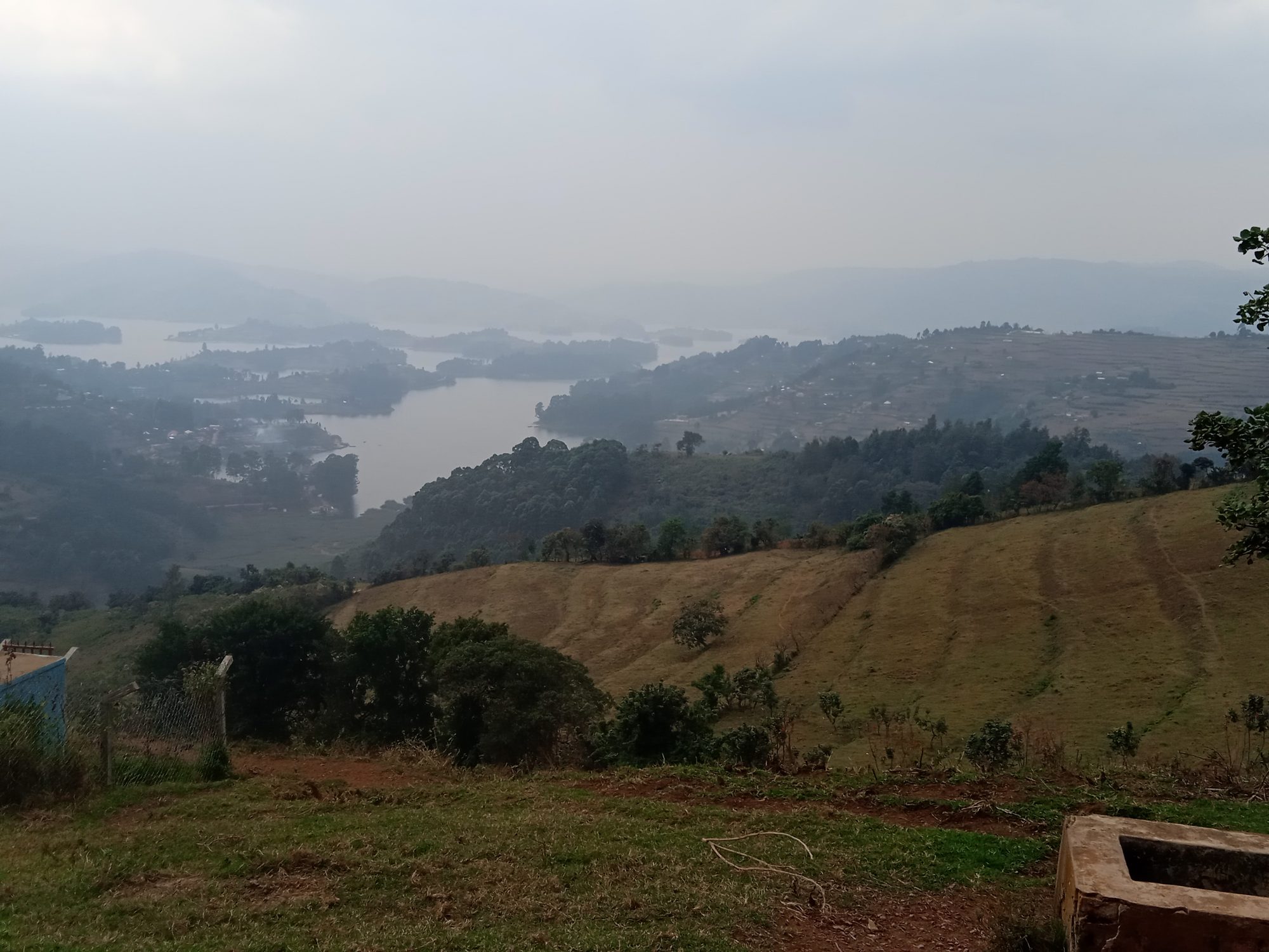 Vista del lago Bunyonyi