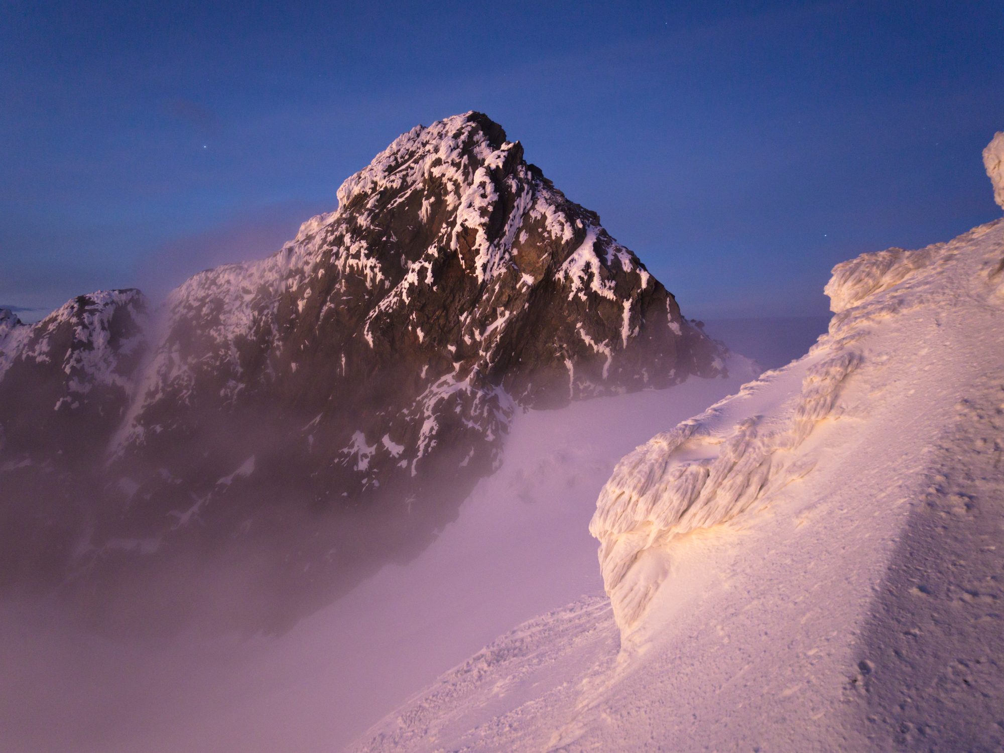 Pico Alexandra al amanecer